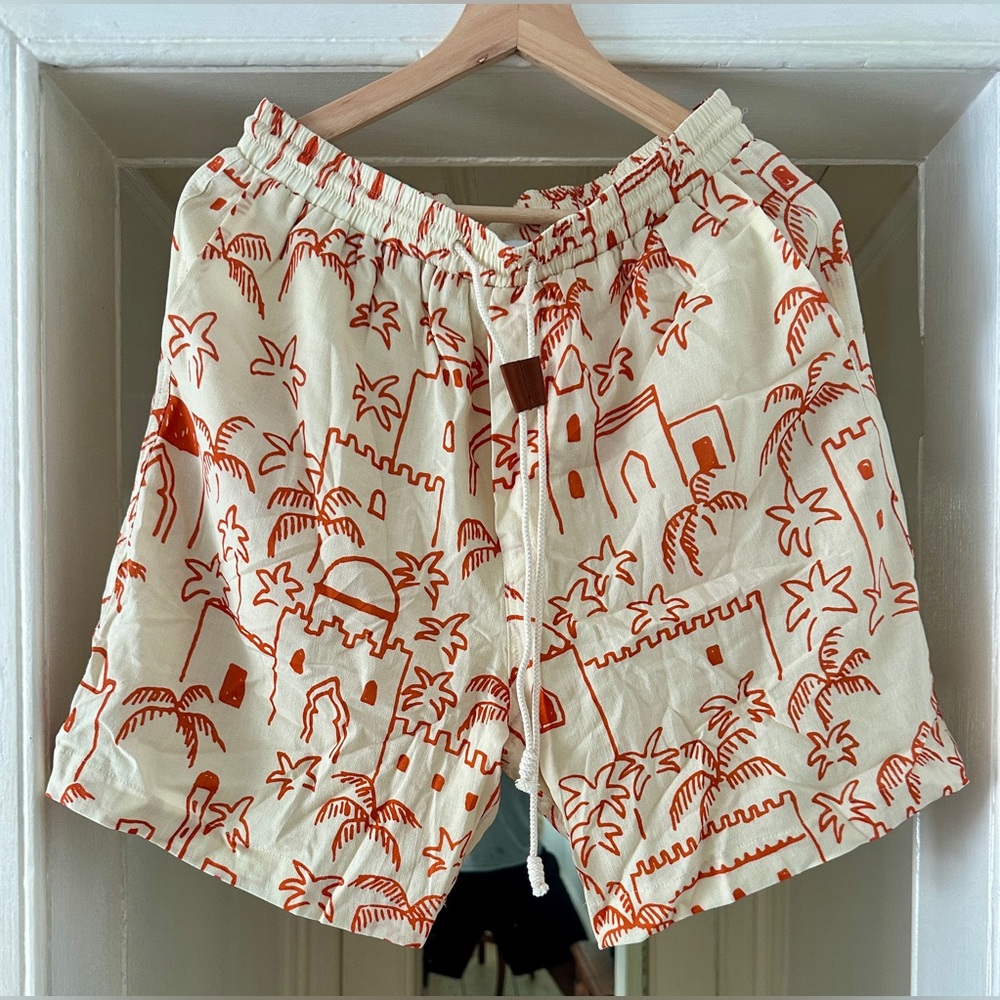 Nanushka Men’s Morocco Print Shorts sz M